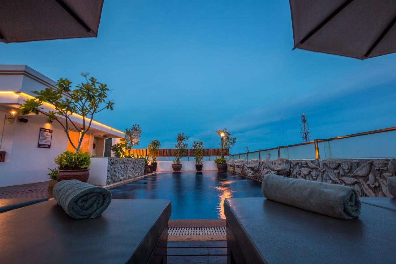 Angkor Sivutha Suites By Alfa Siem Reap Eksteriør billede